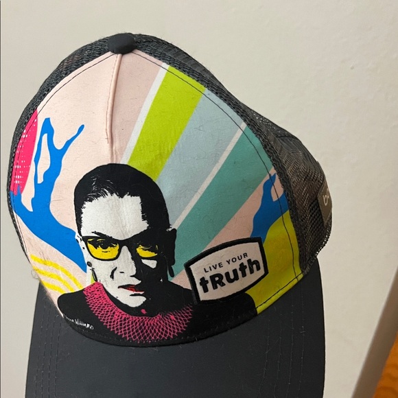 Colorful Graphic Women's Hat - Picture 6 of 6